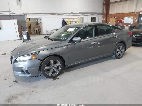 1N4BL4DW5KN302899 2019 NISSAN ALTIMA - Image 2