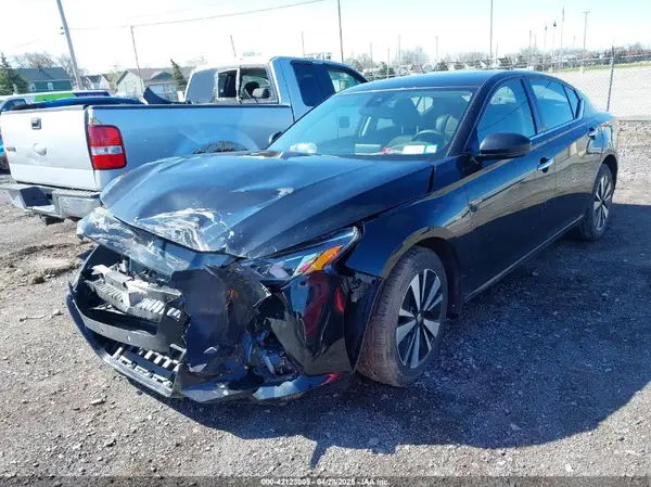 1N4BL4DW5LN300300 2020 NISSAN ALTIMA - Image 2