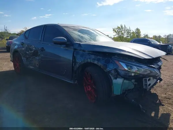 1N4BL4DW5MN336697 2021 NISSAN ALTIMA - Image 1