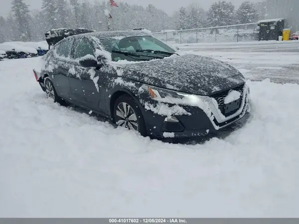 1N4BL4DW5NN328892 2022 NISSAN ALTIMA - Image 1