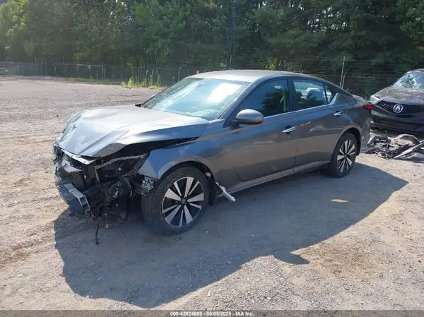 1N4BL4DW5NN372567 2022 NISSAN ALTIMA - Image 2