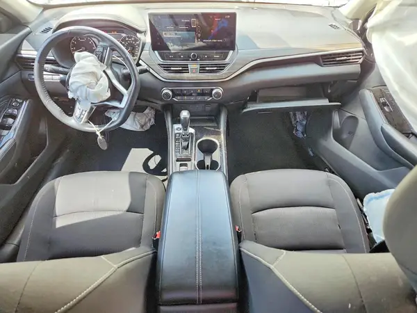 1N4BL4DW5PN350135 2023 NISSAN ALTIMA - Image 8