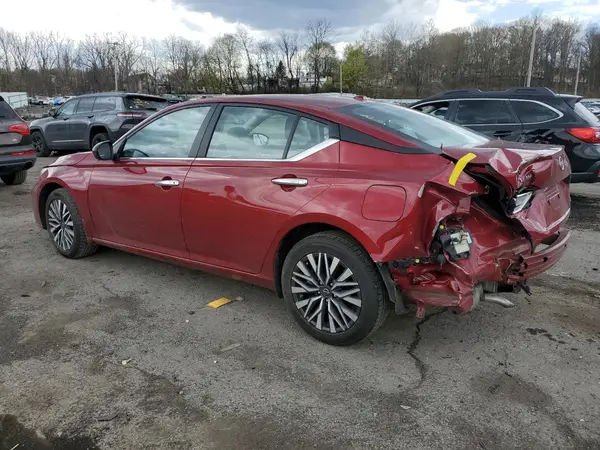1N4BL4DW5PN376847 2023 NISSAN ALTIMA - Image 2