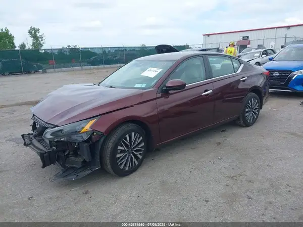 1N4BL4DW5PN416411 2023 NISSAN ALTIMA - Image 2