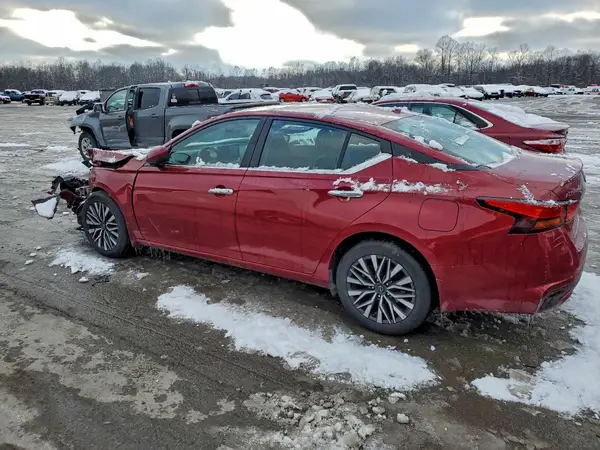 1N4BL4DW5RN335704 2024 NISSAN ALTIMA - Image 2