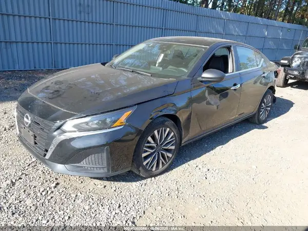 1N4BL4DW5RN351238 2024 NISSAN ALTIMA - Image 2