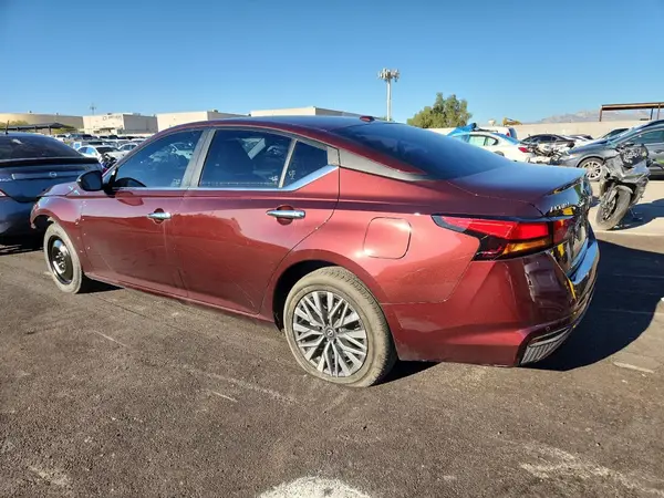 1N4BL4DW5RN363826 2024 NISSAN ALTIMA - Image 2