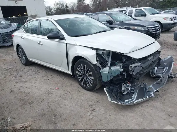 1N4BL4DW5RN368704 2024 NISSAN ALTIMA - Image 1