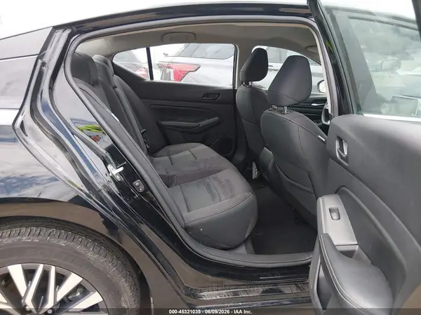 1N4BL4DW5RN419165 2024 NISSAN ALTIMA - Image 8
