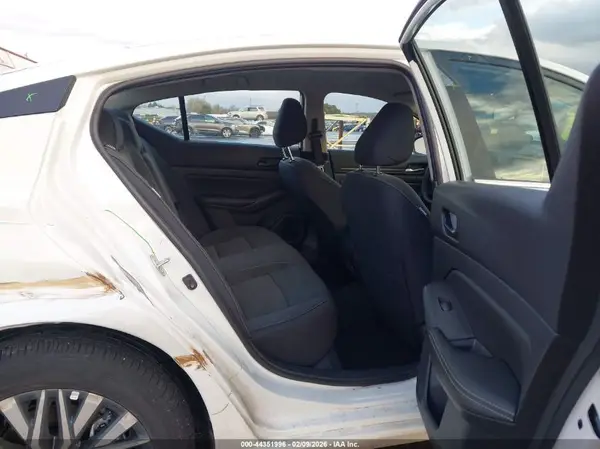 1N4BL4DW5SN390899 2025 NISSAN ALTIMA - Image 8