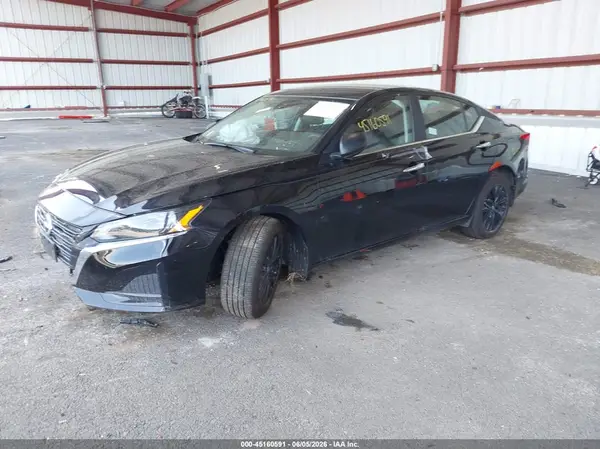 1N4BL4DW5SN432164 2025 NISSAN ALTIMA - Image 2