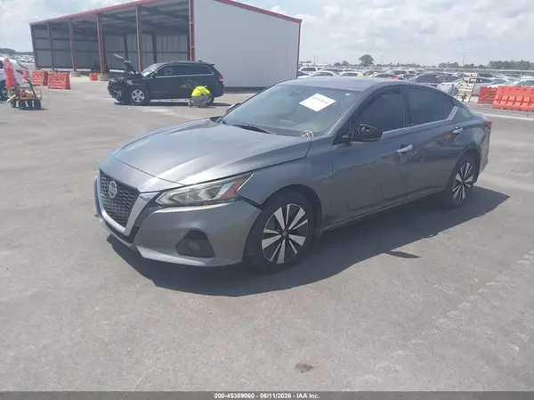 1N4BL4DW6KC143872 2019 NISSAN ALTIMA - Image 2
