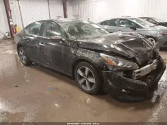 1N4BL4DW6KC147775 2019 NISSAN ALTIMA
