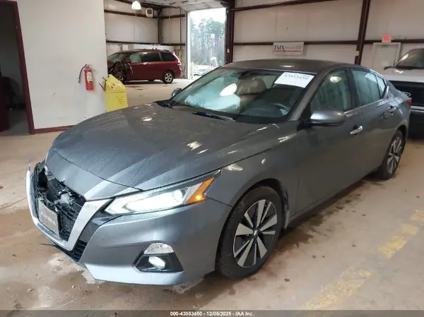 1N4BL4DW6KC201074 2019 NISSAN ALTIMA - Image 2
