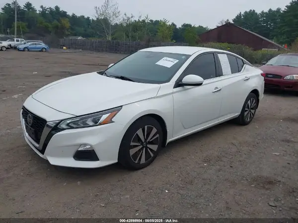 1N4BL4DW6MN330973 2021 NISSAN ALTIMA - Image 2