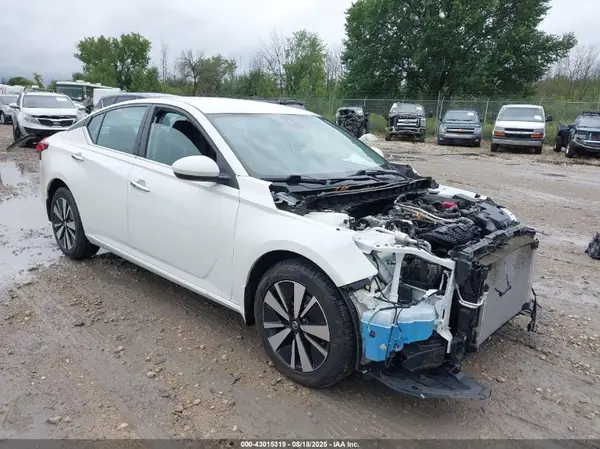 1N4BL4DW6MN385259 2021 NISSAN ALTIMA - Image 1