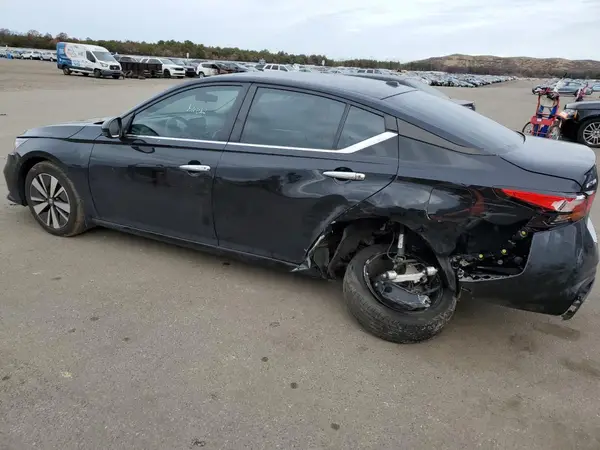 1N4BL4DW6MN393426 2021 NISSAN ALTIMA - Image 2