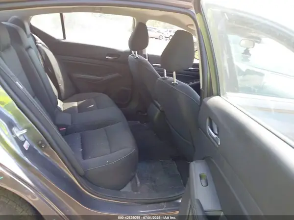 1N4BL4DW6NN303645 2022 NISSAN ALTIMA - Image 8