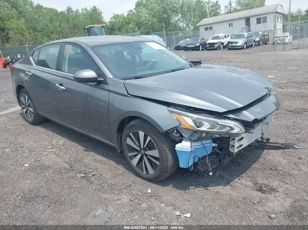 1N4BL4DW6NN354868 2022 NISSAN ALTIMA - Image 1