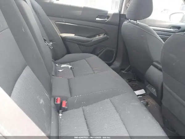 1N4BL4DW6NN354868 2022 NISSAN ALTIMA - Image 8