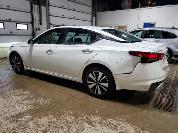 1N4BL4DW6NN367376 2022 NISSAN ALTIMA - Image 2