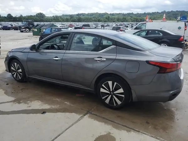 1N4BL4DW6NN380905 2022 NISSAN ALTIMA - Image 2