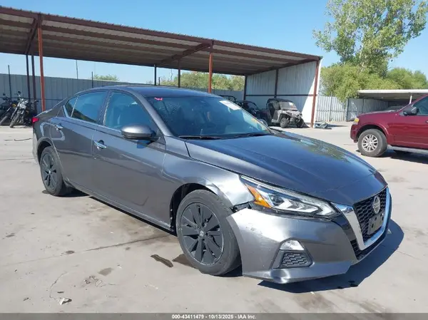 1N4BL4DW6NN393704 2022 NISSAN ALTIMA - Image 1