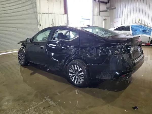 1N4BL4DW6PN301719 2023 NISSAN ALTIMA - Image 2