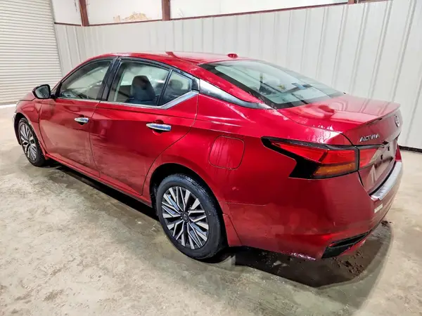 1N4BL4DW6PN328628 2023 NISSAN ALTIMA - Image 2