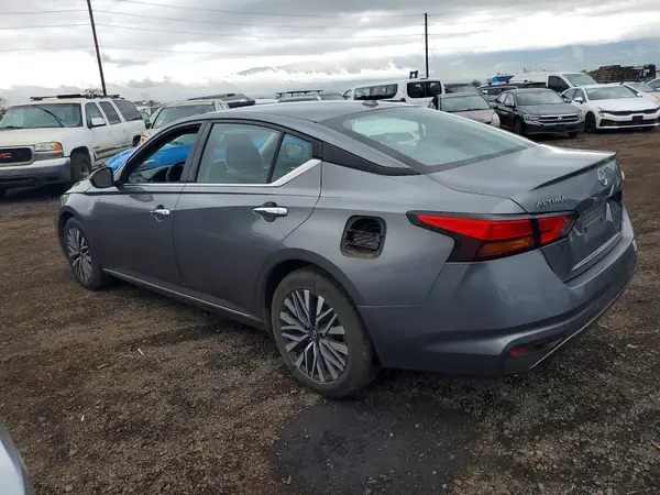 1N4BL4DW6PN370488 2023 NISSAN ALTIMA - Image 2