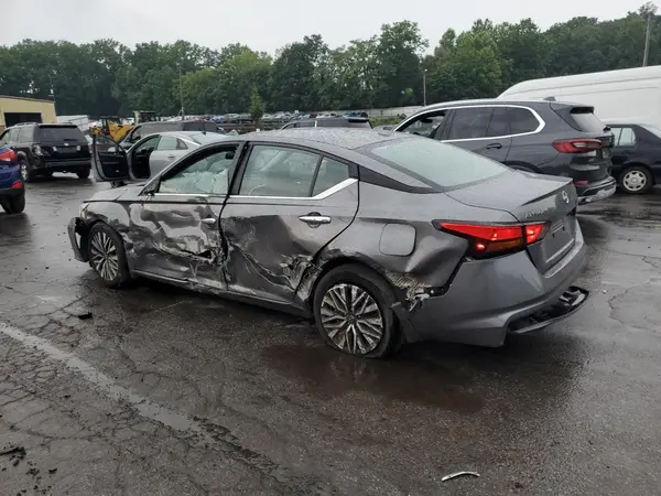 1N4BL4DW6RN309208 2024 NISSAN ALTIMA - Image 2