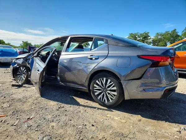 1N4BL4DW6RN312416 2024 NISSAN ALTIMA - Image 2