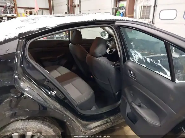 1N4BL4DW6RN377556 2024 NISSAN ALTIMA - Image 8