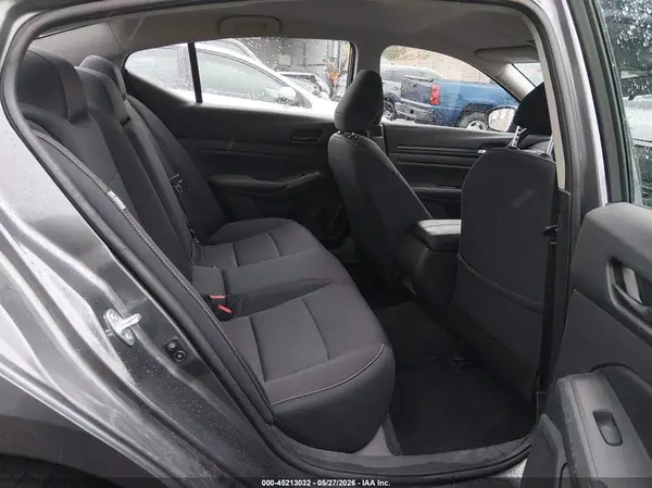 1N4BL4DW6RN405565 2024 NISSAN ALTIMA - Image 8