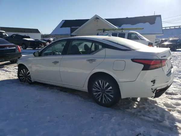 1N4BL4DW6RN405906 2024 NISSAN ALTIMA - Image 2