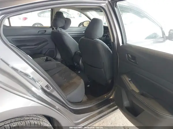 1N4BL4DW6RN433365 2024 NISSAN ALTIMA - Image 8