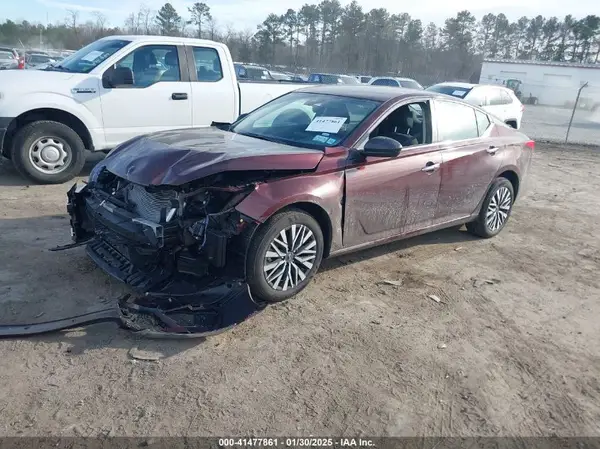1N4BL4DW6SN318691 2025 NISSAN ALTIMA - Image 2