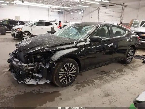 1N4BL4DW6SN332011 2025 NISSAN ALTIMA - Image 2
