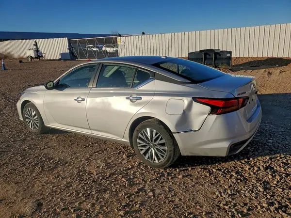 1N4BL4DW6SN411565 2025 NISSAN ALTIMA - Image 2