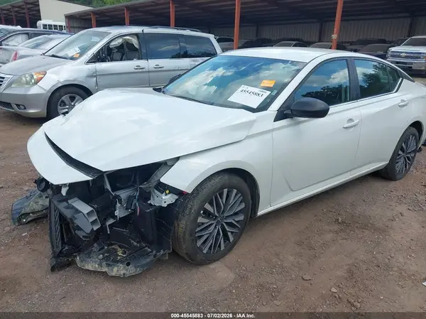 1N4BL4DW6TN318904 2026 NISSAN ALTIMA - Image 2