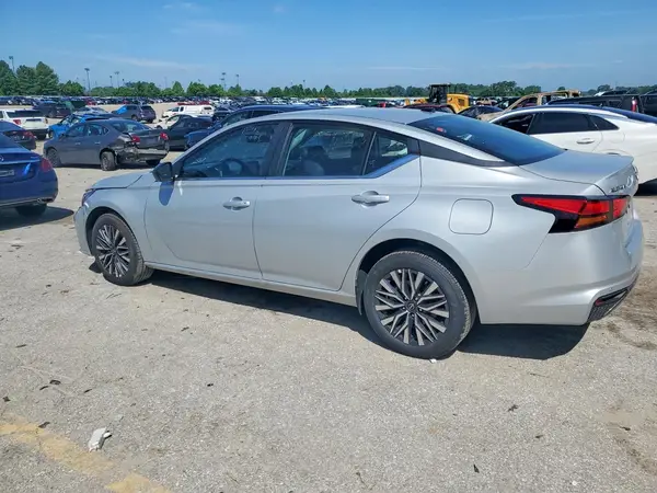 1N4BL4DW6TN329417 2026 NISSAN ALTIMA - Image 2