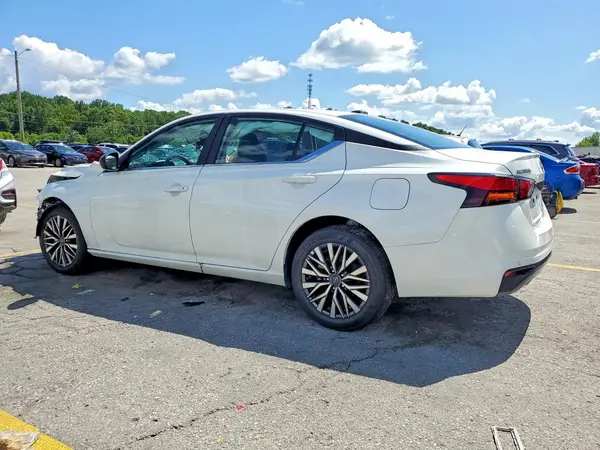 1N4BL4DW6TN332897 2026 NISSAN ALTIMA - Image 2