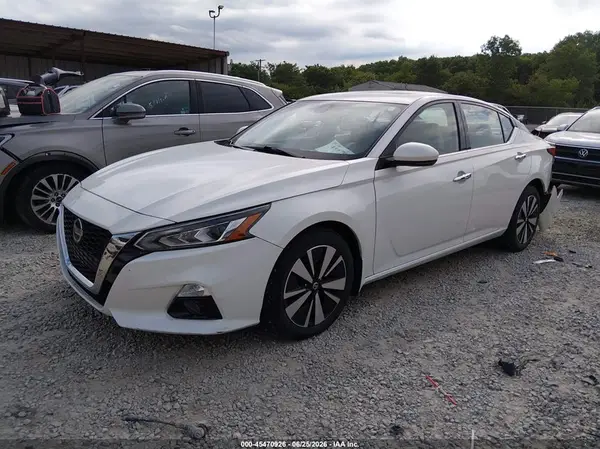 1N4BL4DW7KN303004 2019 NISSAN ALTIMA - Image 2