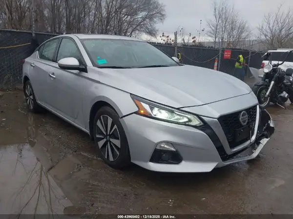 1N4BL4DW7KN318215 2019 NISSAN ALTIMA - Image 1