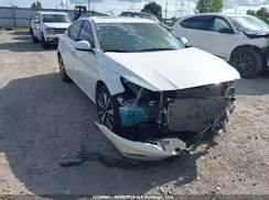 1N4BL4DW7KN327643 2019 NISSAN ALTIMA