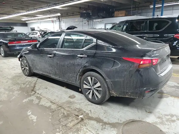 1N4BL4DW7MN386209 2021 NISSAN ALTIMA - Image 2