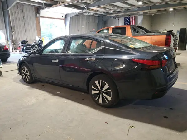 1N4BL4DW7MN391667 2021 NISSAN ALTIMA - Image 2