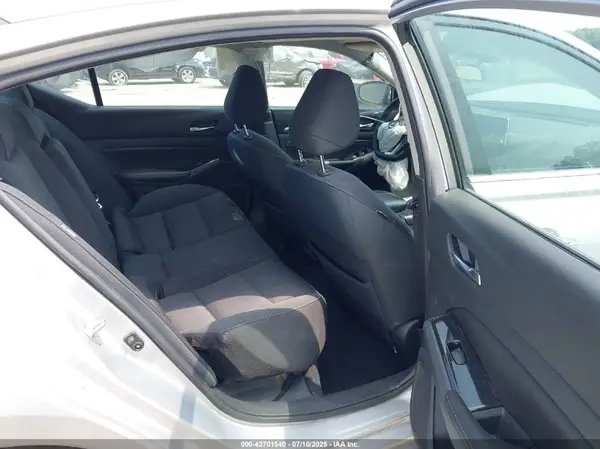 1N4BL4DW7MN395220 2021 NISSAN ALTIMA - Image 8