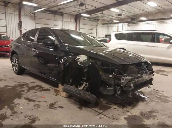 1N4BL4DW7NN344091 2022 NISSAN ALTIMA - Image 1