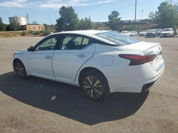 1N4BL4DW7NN344690 2022 NISSAN ALTIMA - Image 2